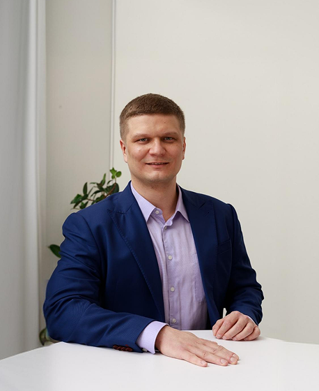 Congratulations to Andrey Polbin on receiving his doctorate!