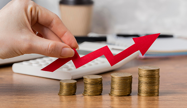 Evgeny Goryunov: “The record growth in Russian wages is linked to an overheated labor market”
